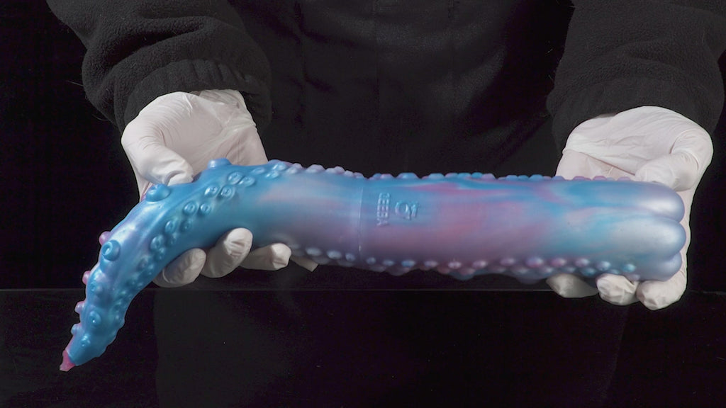 Azrynth - Octopus Arm Stroker Fantasy Toy - video